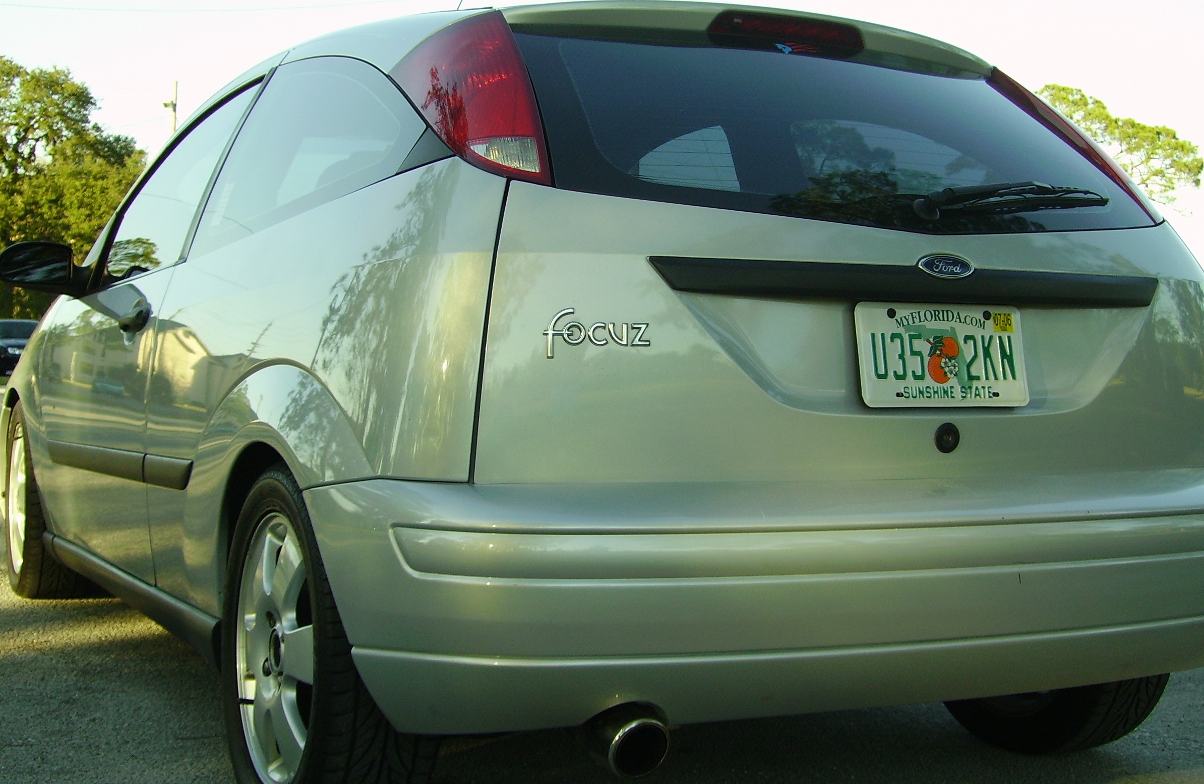 2001  Ford Focus ZX3 picture, mods, upgrades