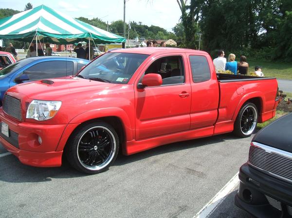 2005  Toyota Tacoma x-runner picture, mods, upgrades