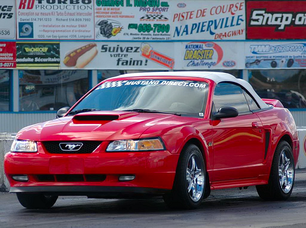 2000  Ford Mustang GT Convertible picture, mods, upgrades
