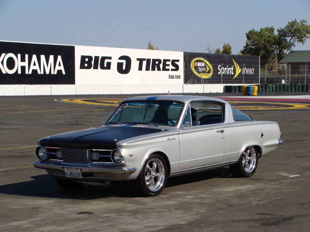 1965  Plymouth Barracuda Fastback picture, mods, upgrades