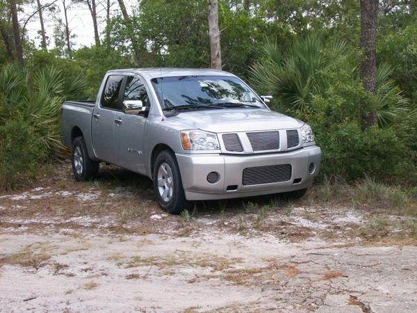 2005  Nissan Titan XE Crew Cab FST NA picture, mods, upgrades