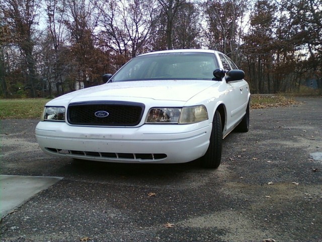 2001  Ford Crown Victoria police inteceptor picture, mods, upgrades