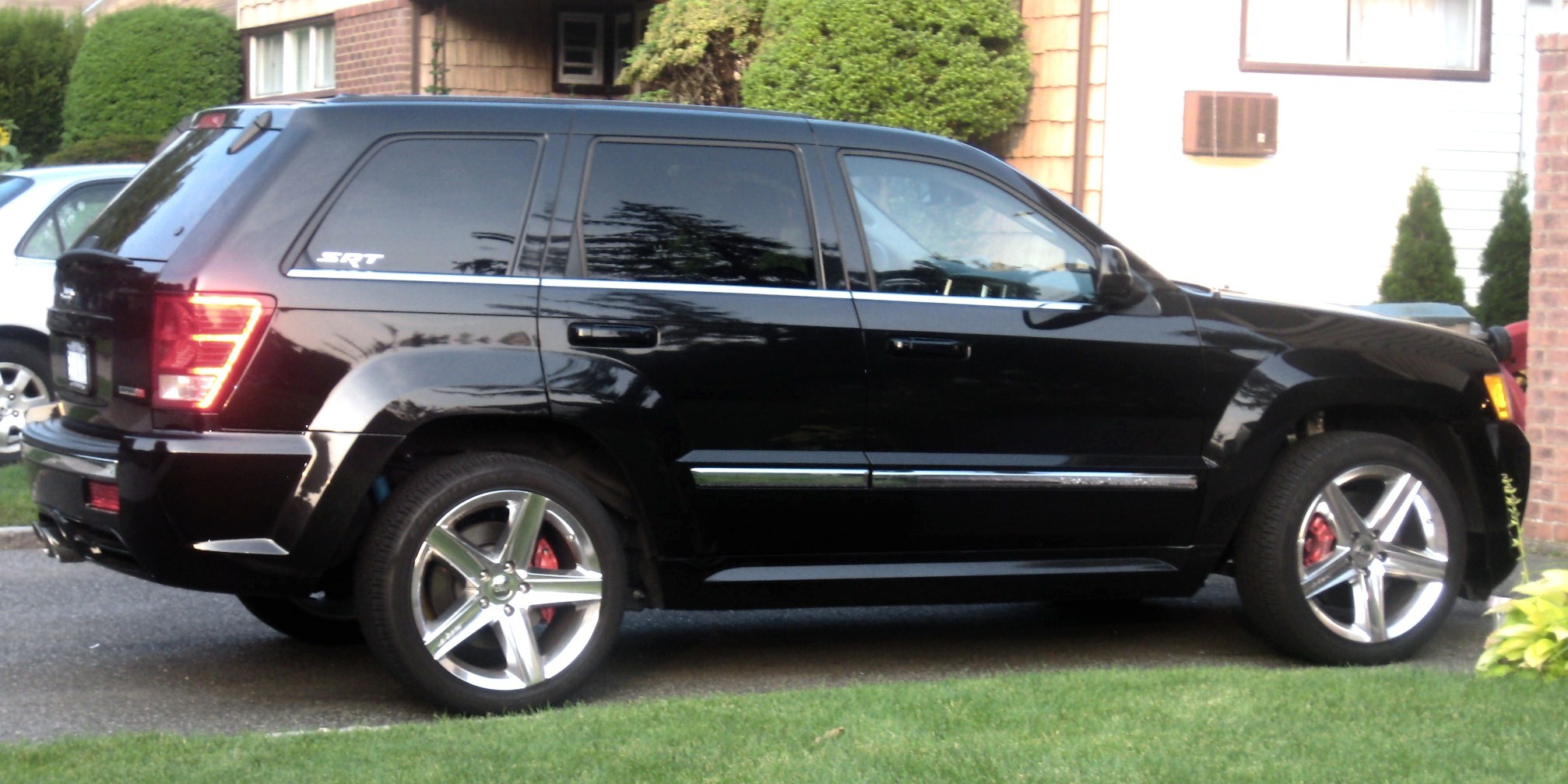 2009  Jeep Cherokee SRT8  picture, mods, upgrades