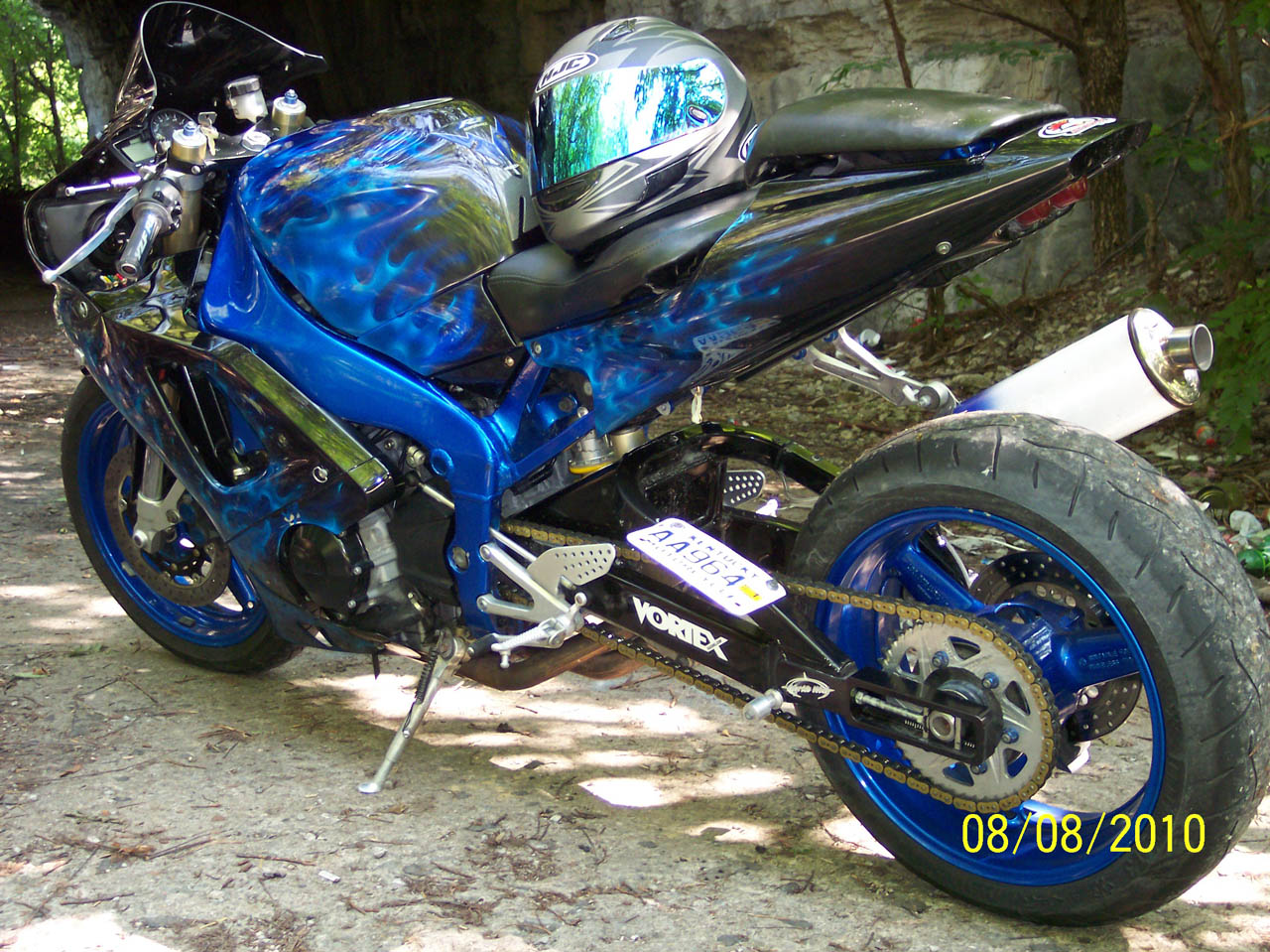 1999  Yamaha YZF r1 picture, mods, upgrades