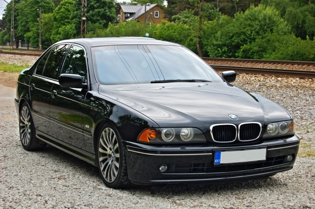 2000 Black BMW 540i 6-Speed picture, mods, upgrades