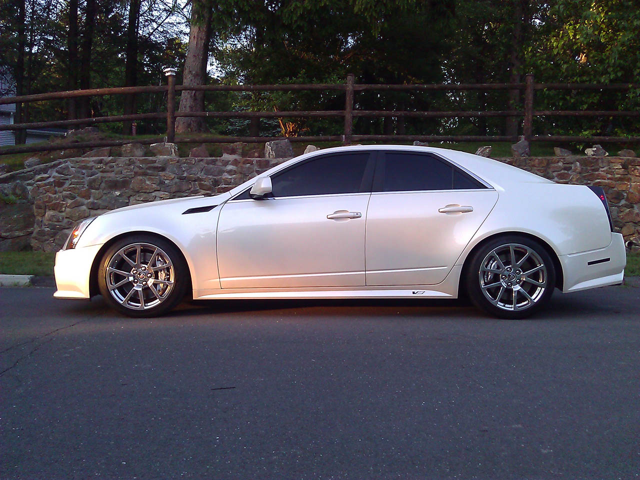 2009 White Cadillac CTS-V  picture, mods, upgrades