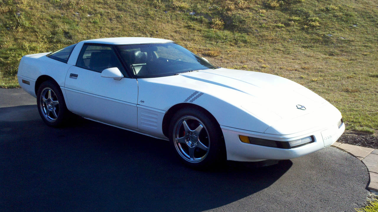 1993 Artic White Chevrolet Corvette Base Coupe picture, mods, upgrades