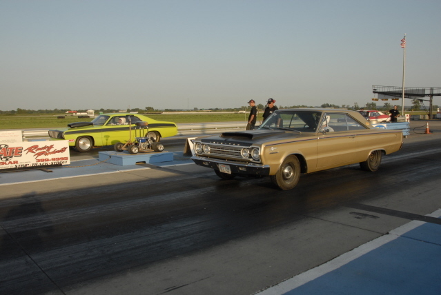 1967 ZZ1 Gold Metallic Plymouth Belvedere II picture, mods, upgrades
