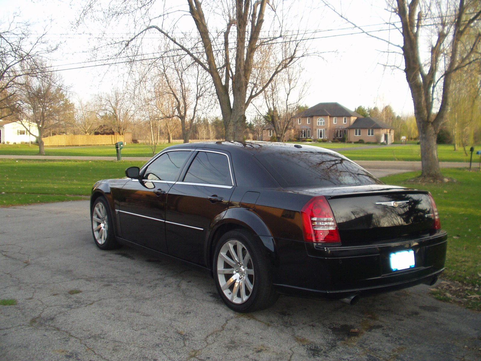 2007 Black Chrysler 300 SRT8 picture, mods, upgrades