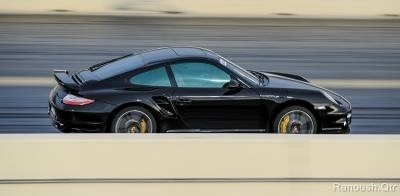 Black 2013 Porsche 911 Turbo S