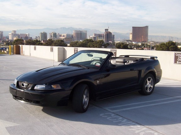 Black 2003 Ford Mustang 3.8l V6 Convertible