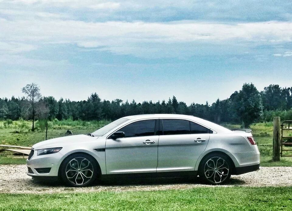 2013 Ingot silver Ford Taurus SHO picture, mods, upgrades