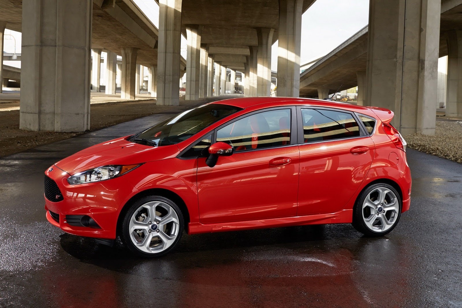2014 RED Ford Fiesta ST picture, mods, upgrades