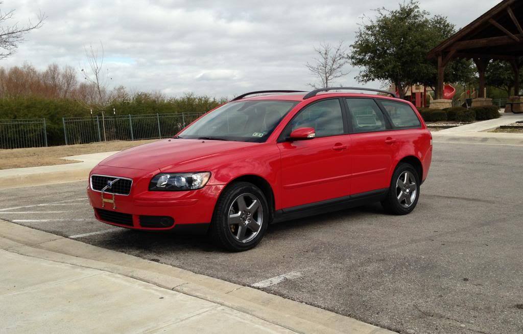 Passion Red 2006 Volvo V50 T5 AWD