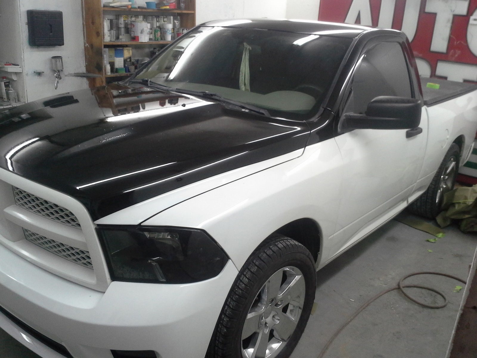 2011 white&black two tone Dodge Ram 1500 slt picture, mods, upgrades