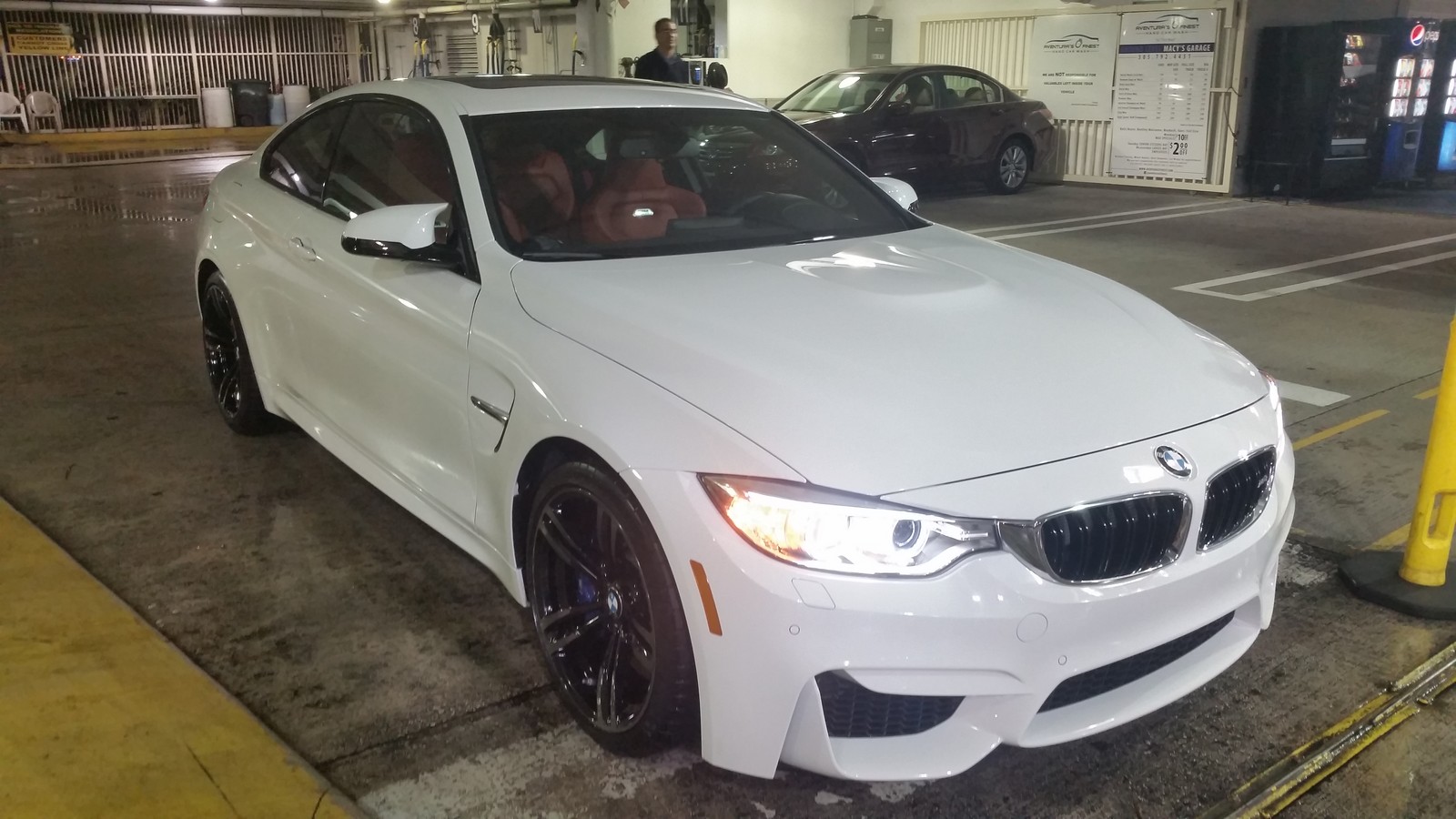 White 2015 BMW M4 Coupe