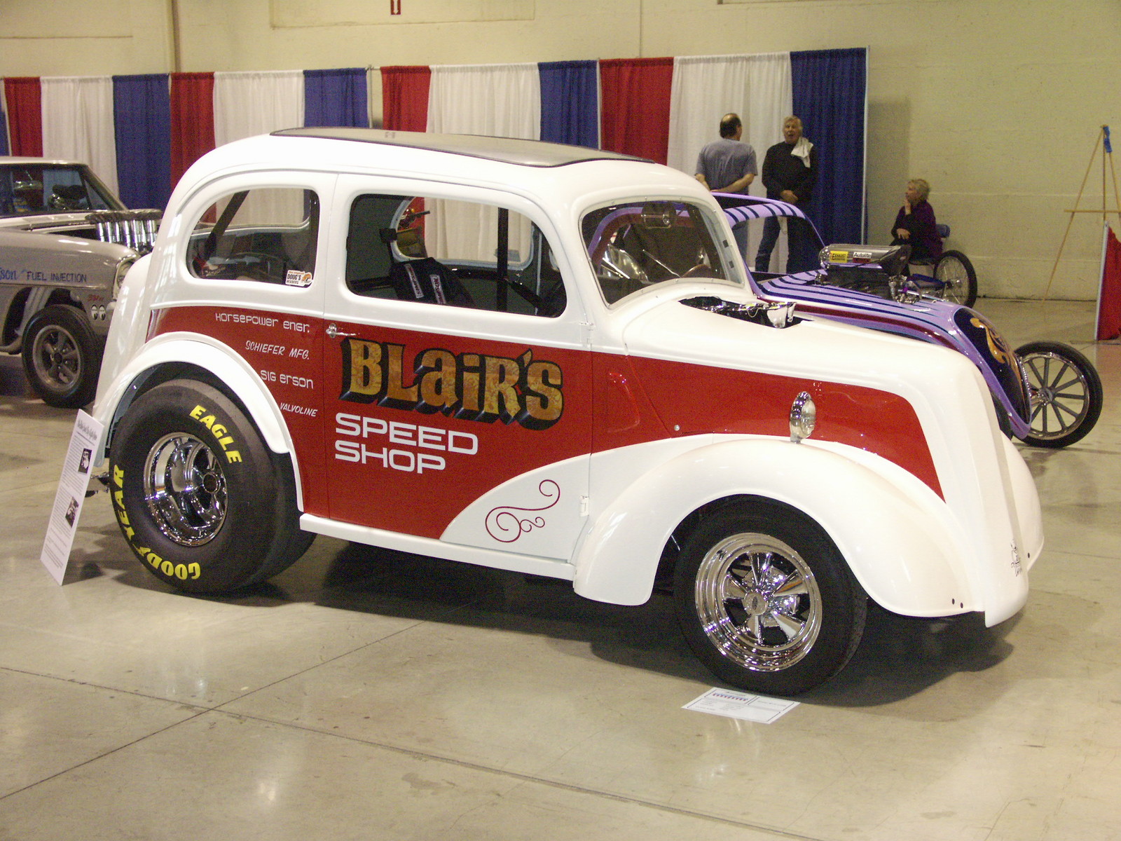 Red/White 1948 Ford Anglia B/Gas