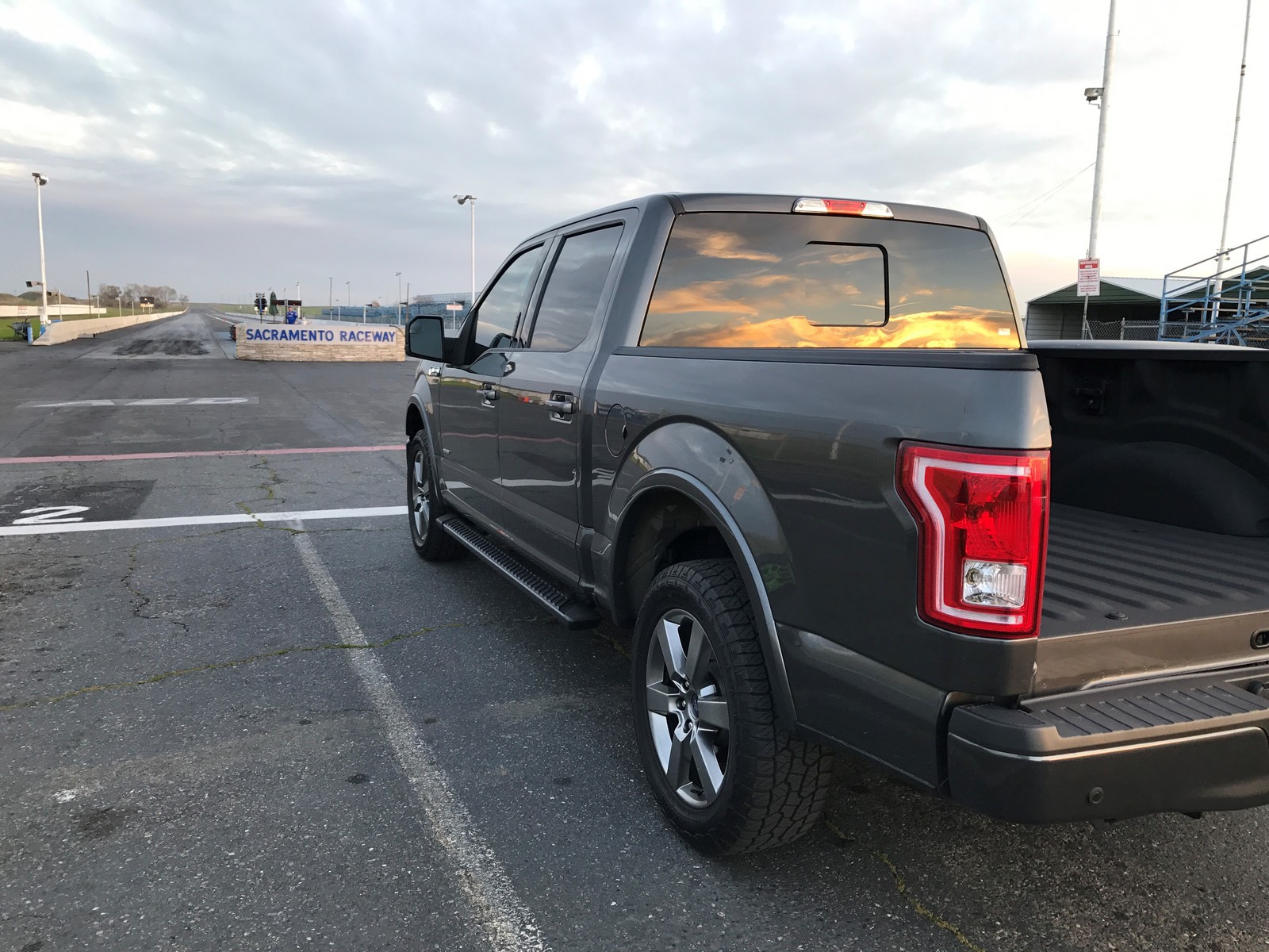 2016 Magnetic Ford F150 XLT SuperCrew 4X4 picture, mods, upgrades