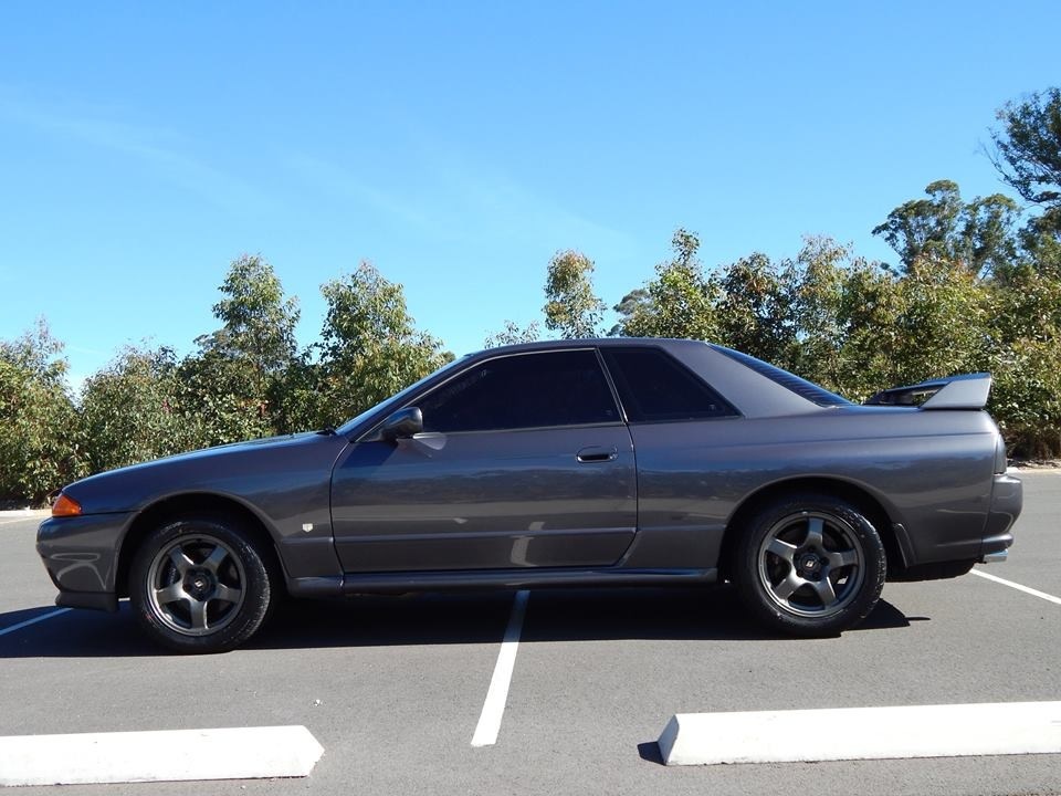 1993 Gun Metal Grey Nissan Skyline GTR picture, mods, upgrades