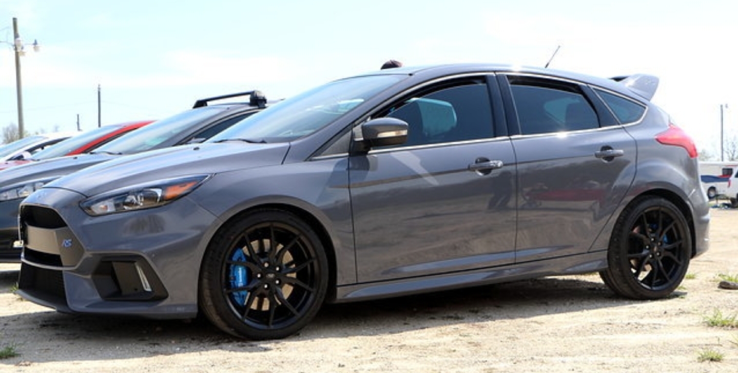 Stealth Grey 2017 Ford Focus RS