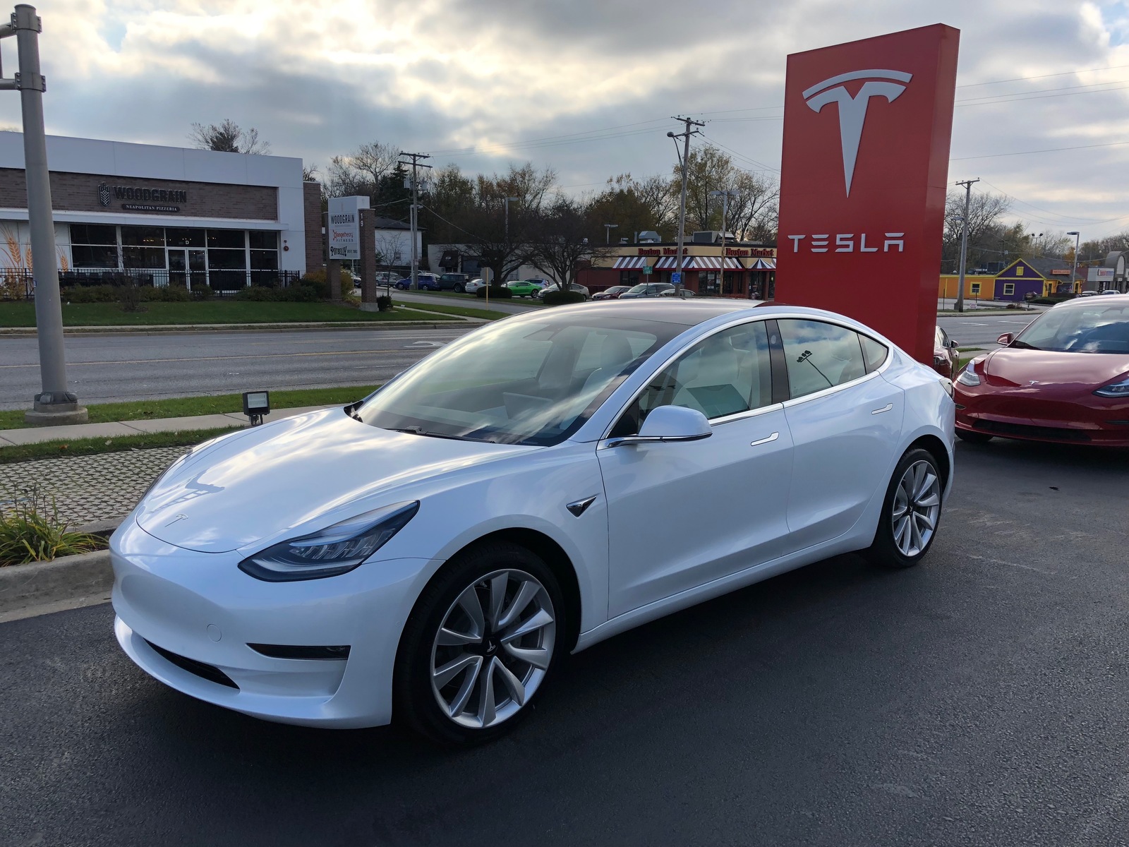 Multi coat white 2018 Tesla Model 3 Dual motor