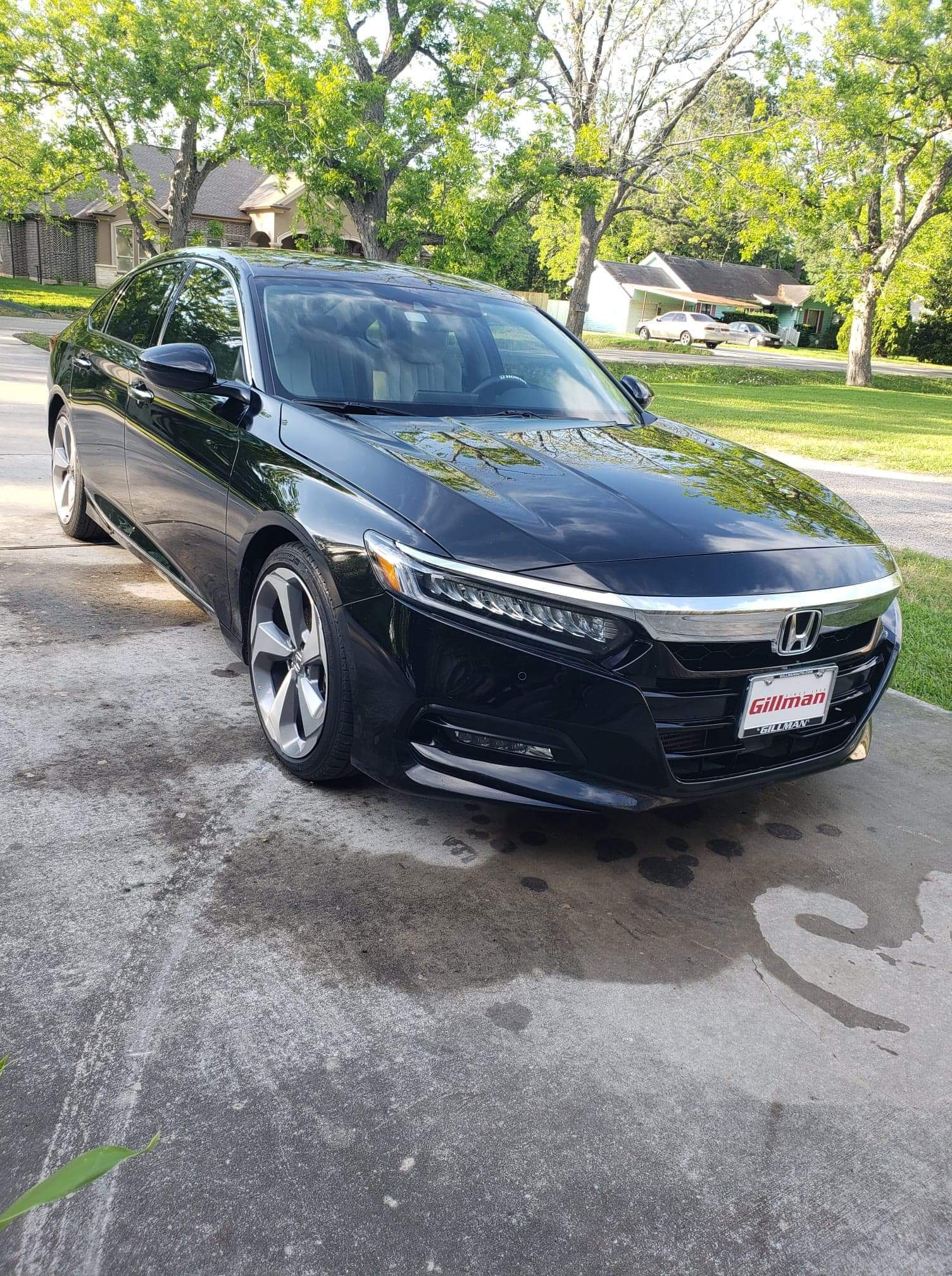 2018 Black Honda Accord 2.0T Touring picture, mods, upgrades