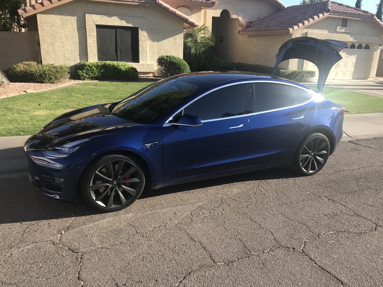 Deep Blue Metallic  2020 Tesla Model 3 Performance 