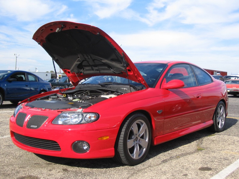  2004 Pontiac GTO 