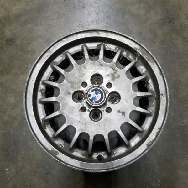 BMW Silver 325e 318i 325i OEM Wheel 14” 1984-1991 Original Factory Rim 59144B