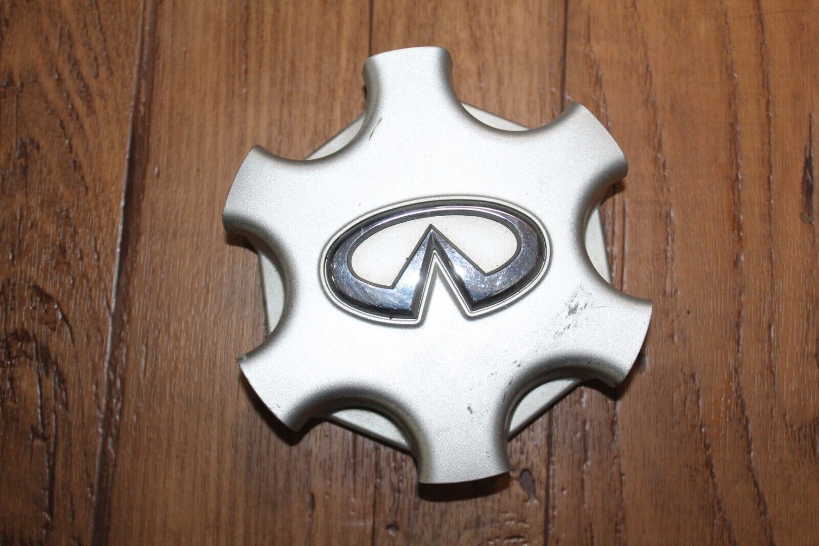 (4pcs) 2001-2003 Infiniti QX4 Wheel Center Cap Hubcap Wheel Cover 40342-3W700