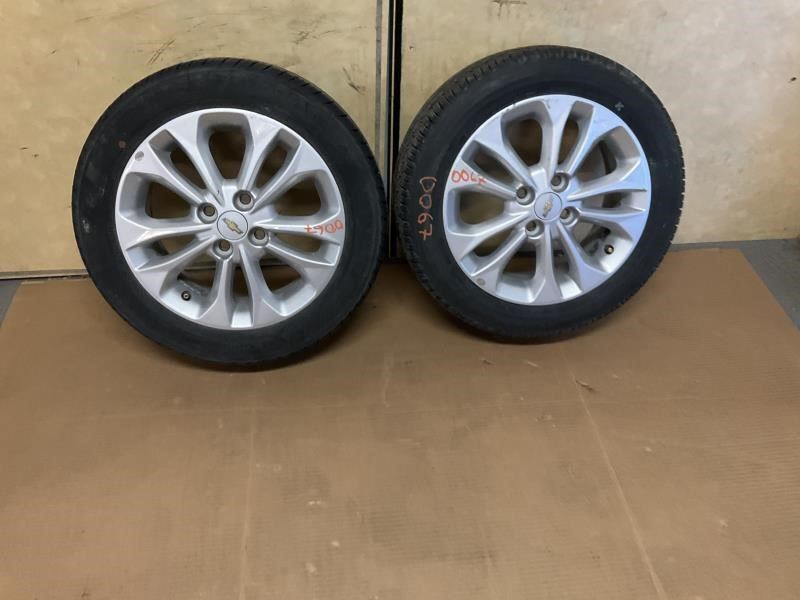 19-22 Chevrolet Spark  Wheel 15x6 Aluminum Opt 5PN w/ Tire 185/55R15 Pair Q