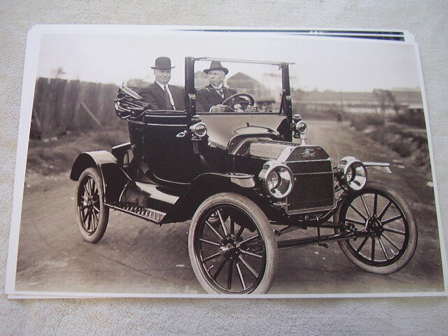1915  FORD MODEL T ROADSTER  11 X 17 PHOTO PICTURE              