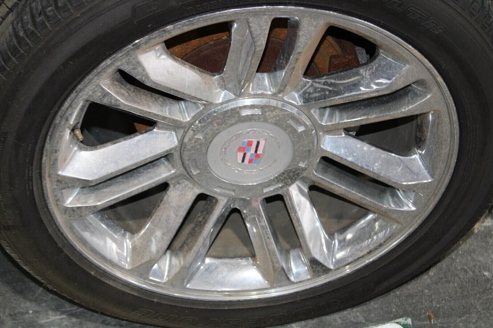 07-14 Cadillac Escalade ESV OEM Alloy Wheel 22x9 Chrome Seven 7 Split Spoke -Cap