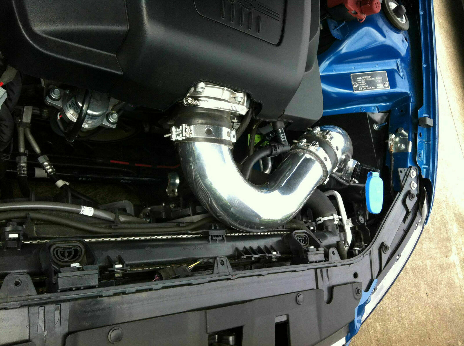 Cold Air Intake Kit for VE V6 Series 2 Sidi 2012 SV6 Calais Omega Berlina Thun