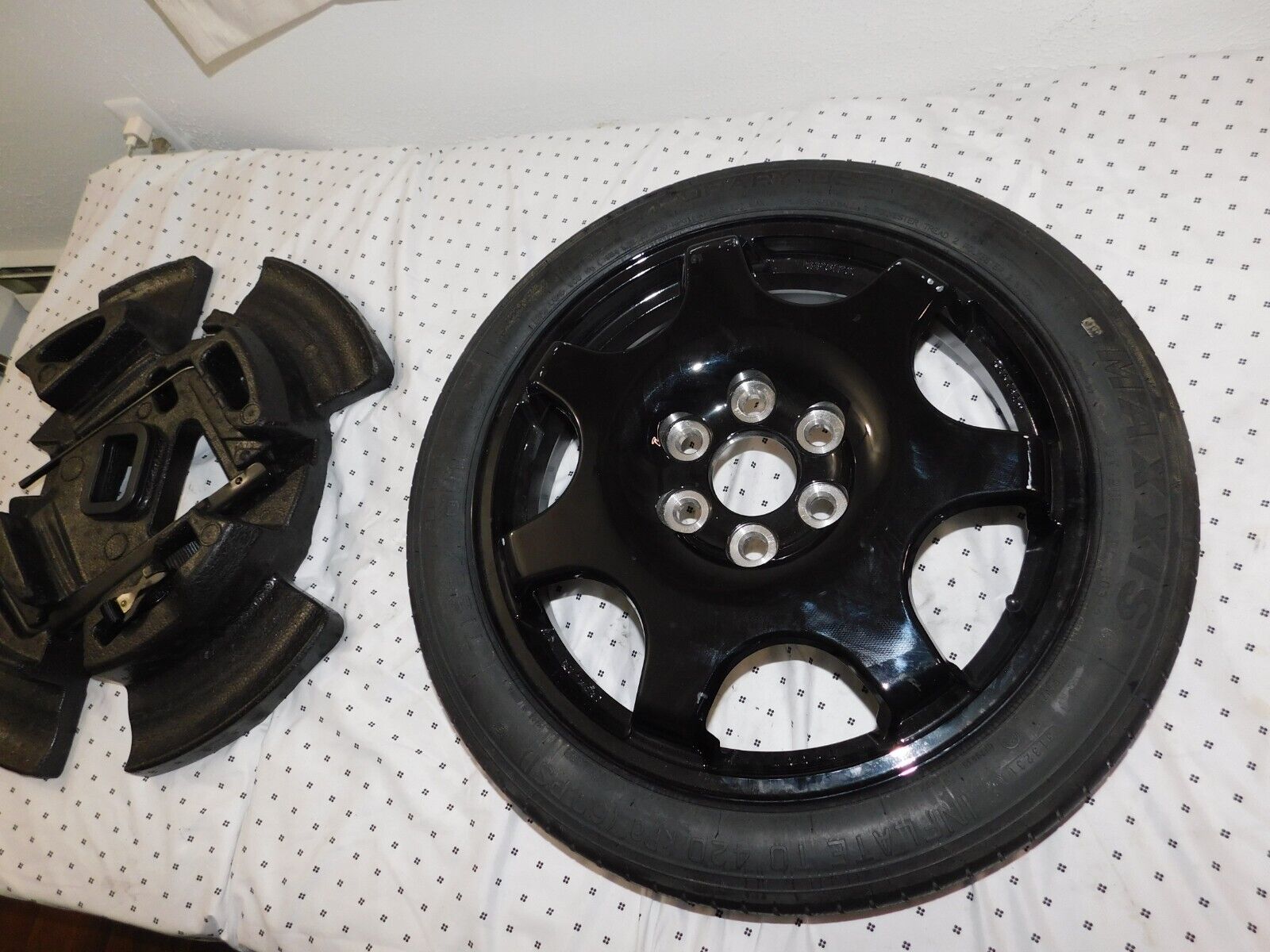 10 11 12 13 14 15 16 Cadillac SRX Spare Wheel Tire with Foam T135/70R18 OEM