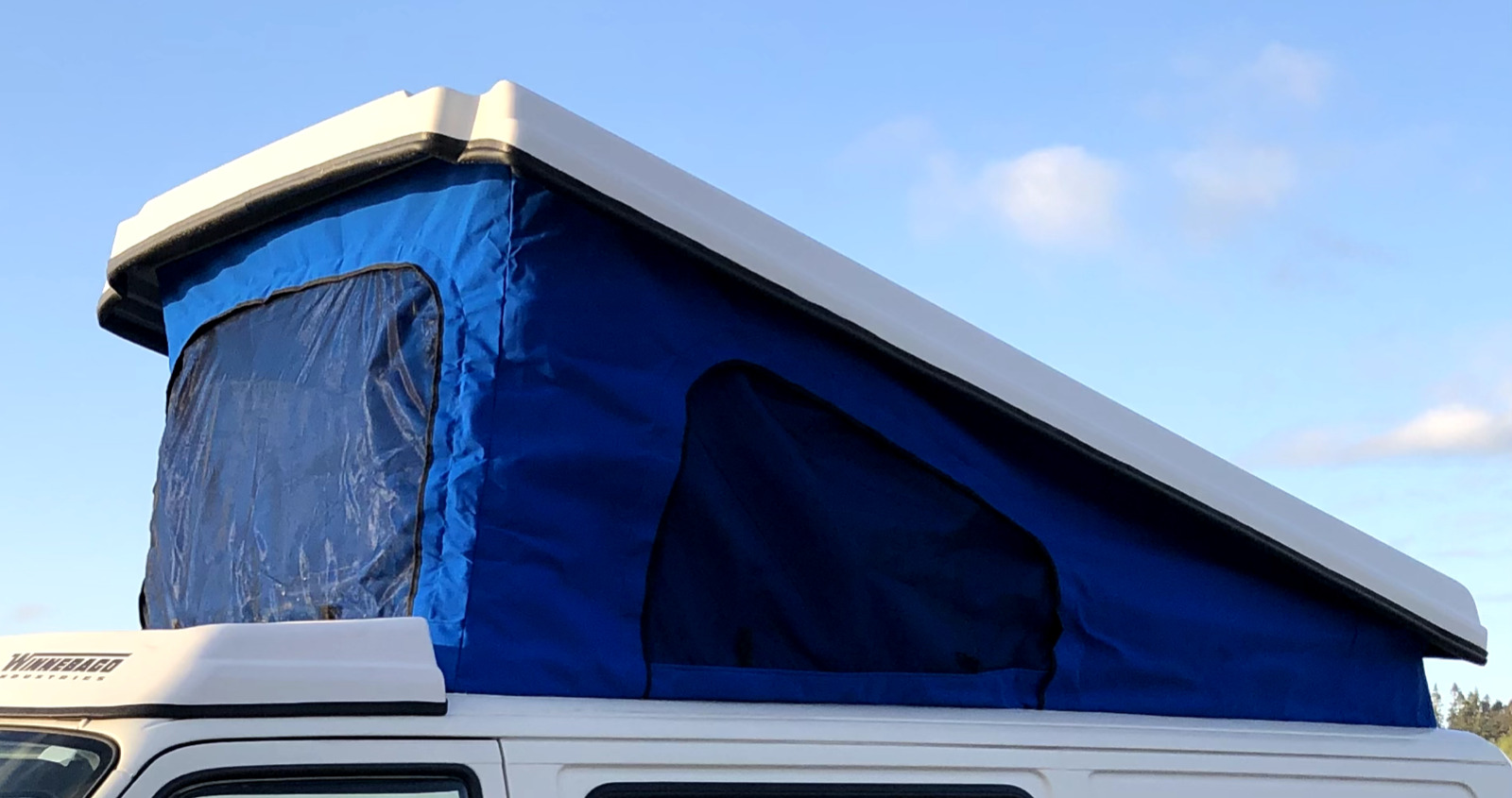 Volkswagen Eurovan Camper Poptop Tent NEW in box Never opened (Fits 1995-2003)