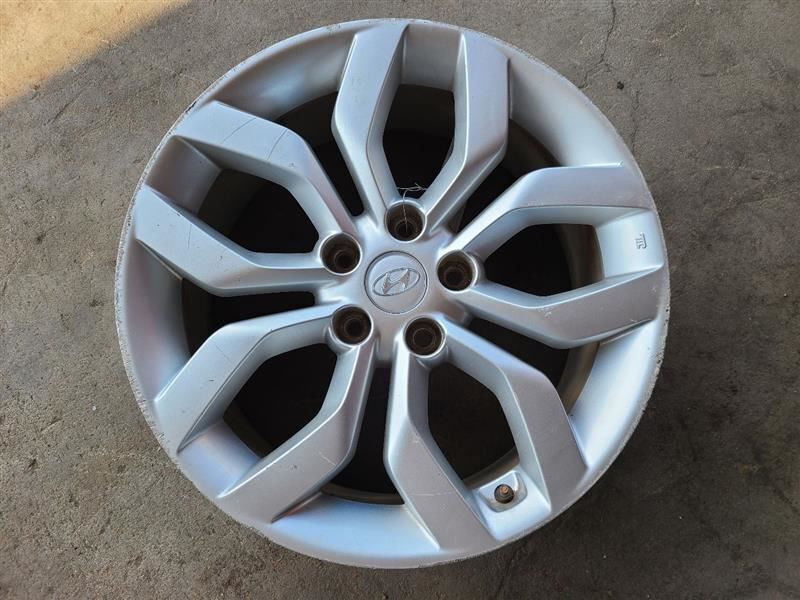 Wheel 18x7-1/2 10 Spoke Painted With TPMS Fits 12-15 VELOSTER 467034