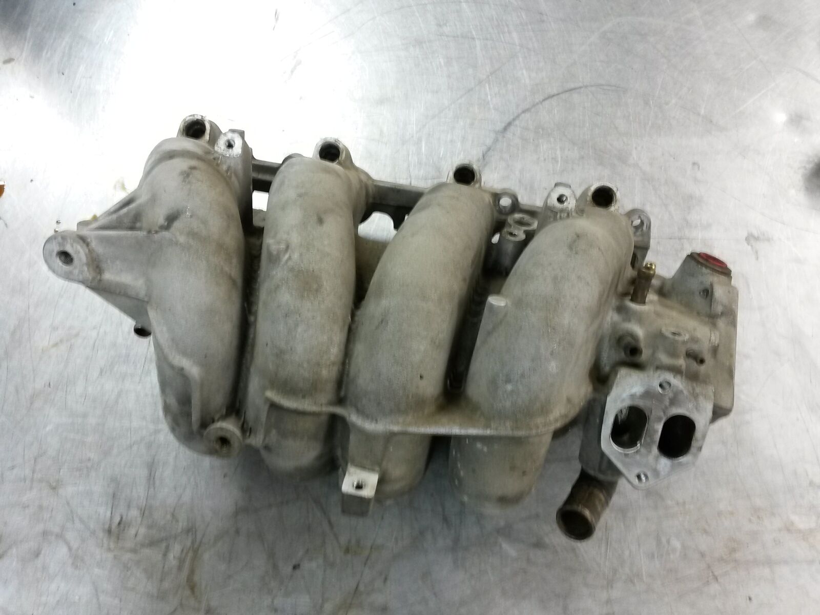 Intake Manifold From 2002 Volvo S40  1.9 627357