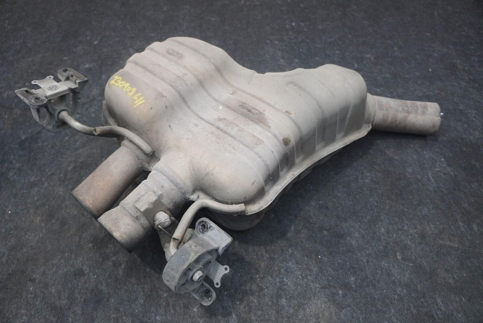 Rear Left Exhaust Muffler Silencer Tail Pipe OEM Bentley Continental GT 2005
