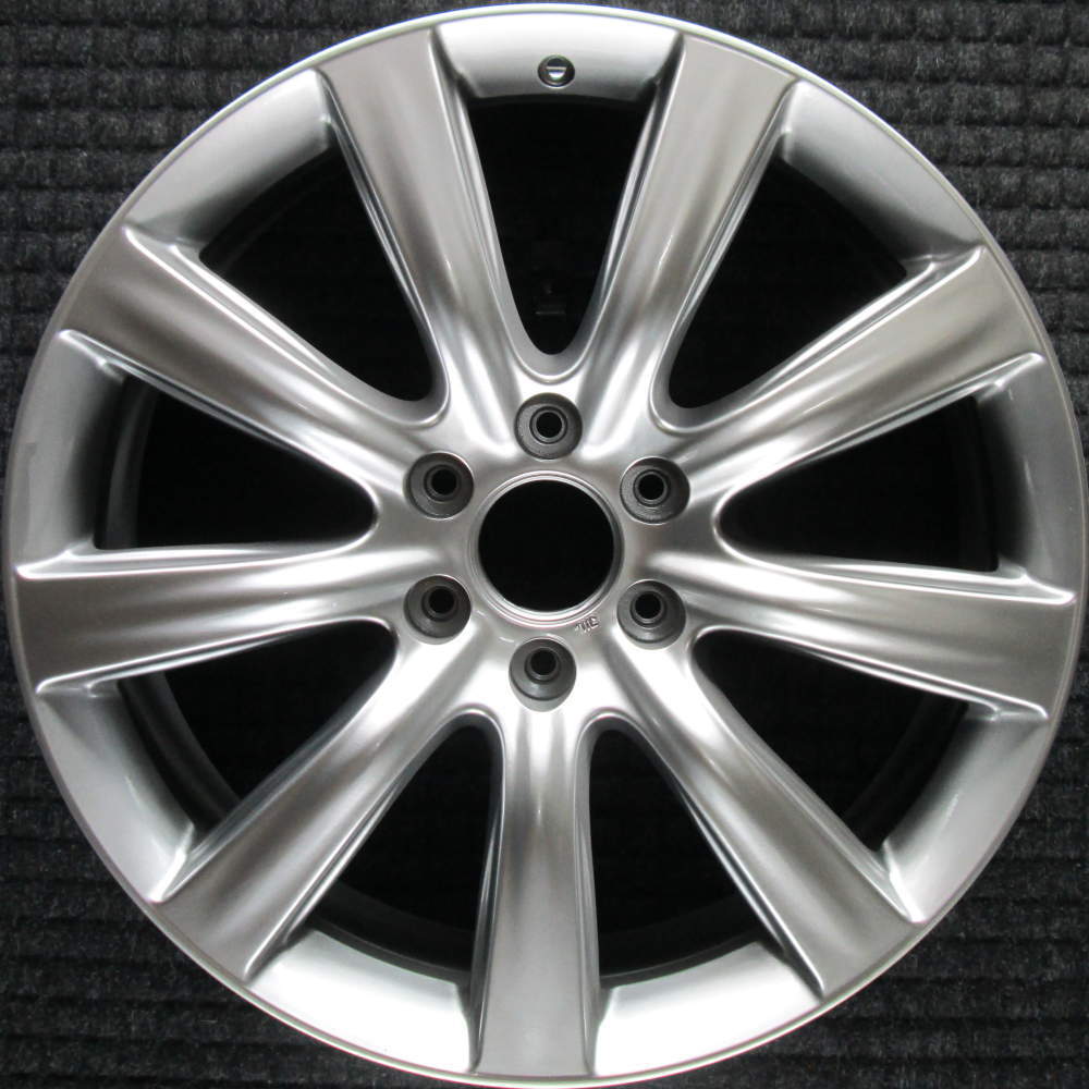 Infiniti QX56 Hyper Silver 22 inch OEM Wheel 2011 to 2015