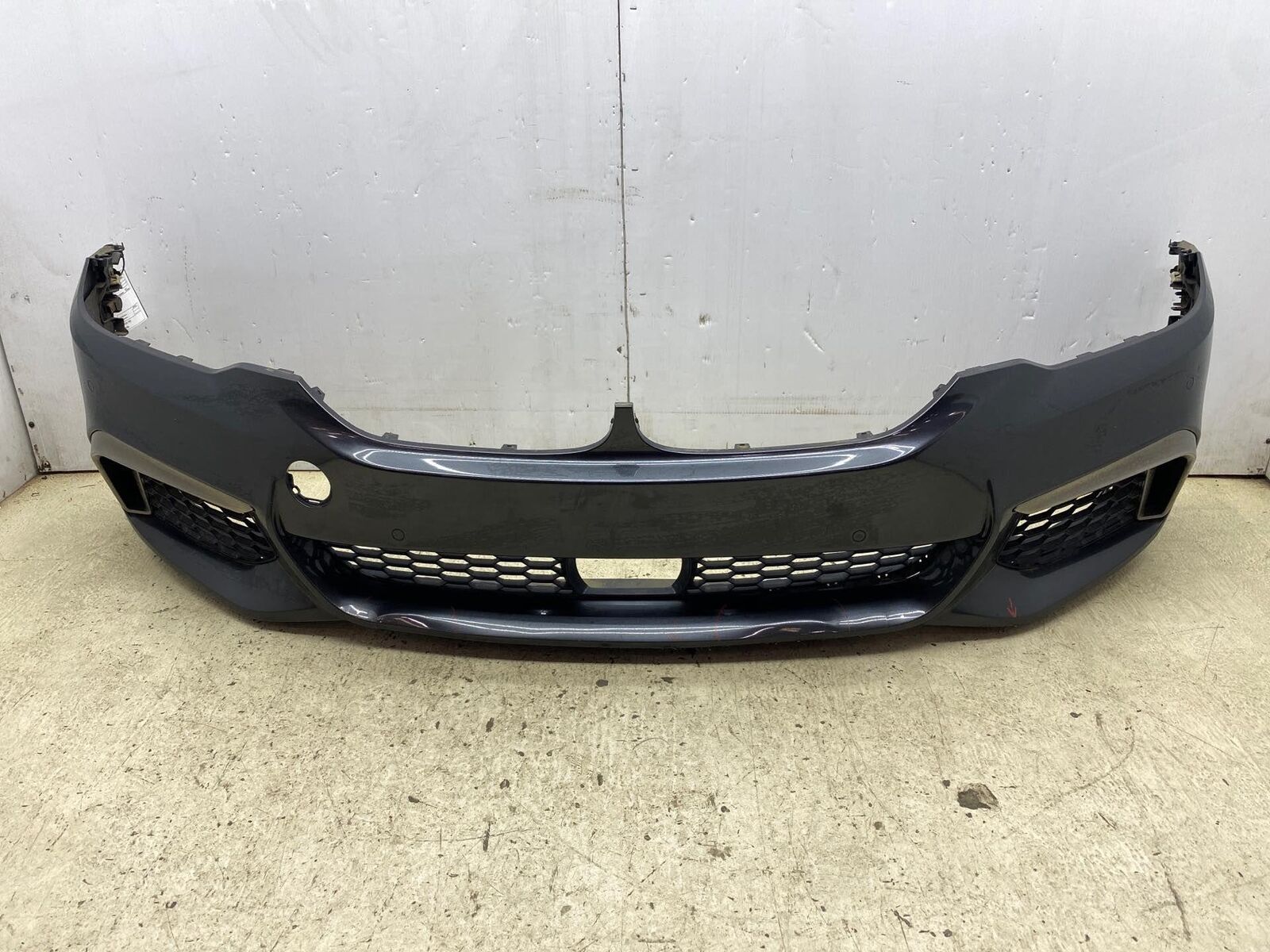 2018 2019 2020 BMW M550 XI FRONT BUMPER COVER ASSEMBLY W/ADAPTIVE CRUISE *NOTE*