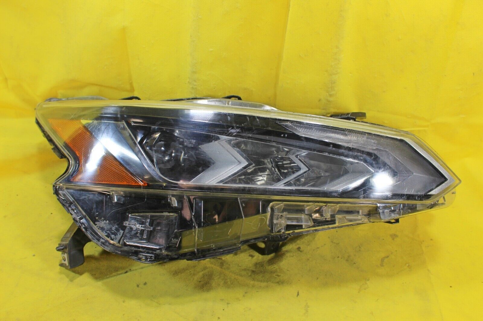 👑 Nissan 19 20 21 22 Altima Right RH Passenger Headlight LED OEM - NICE COND