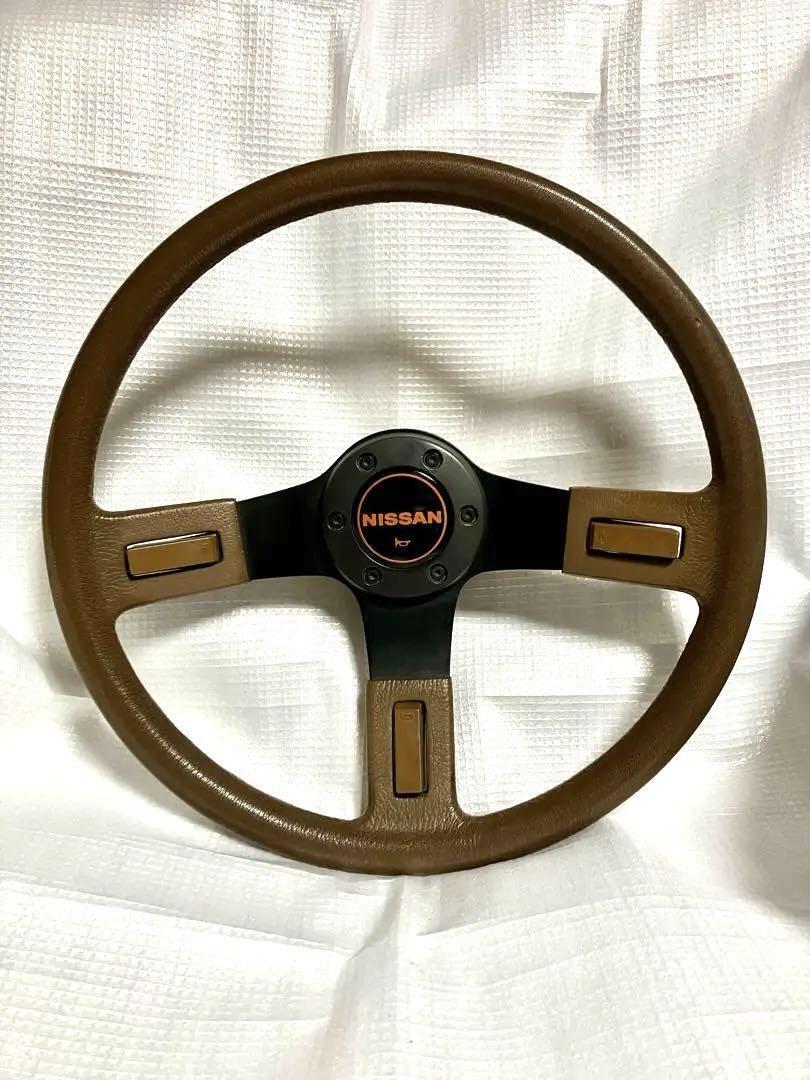 Nissan Safari 1st generation 161 model genuine steering wheel JDM