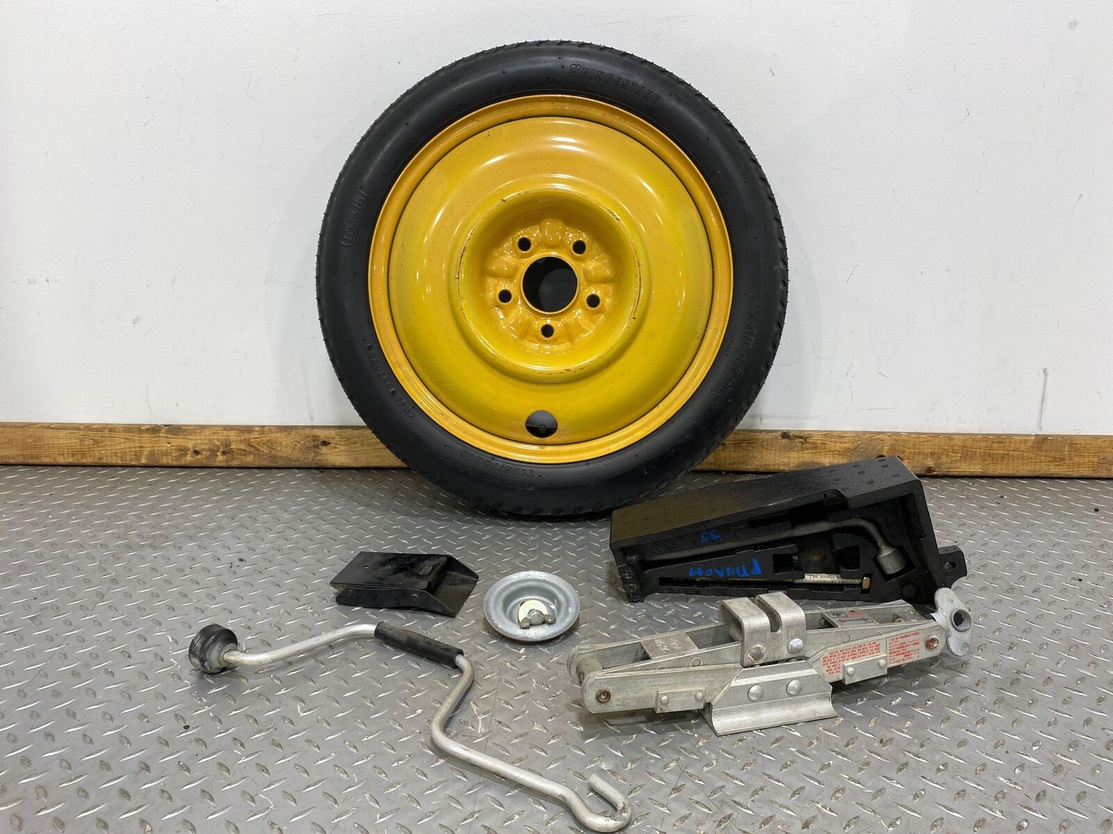 92-02 Mazda RX7 FD Emergency Compact Spare Tire W/ Tool Kit / Jack / Foam OEM