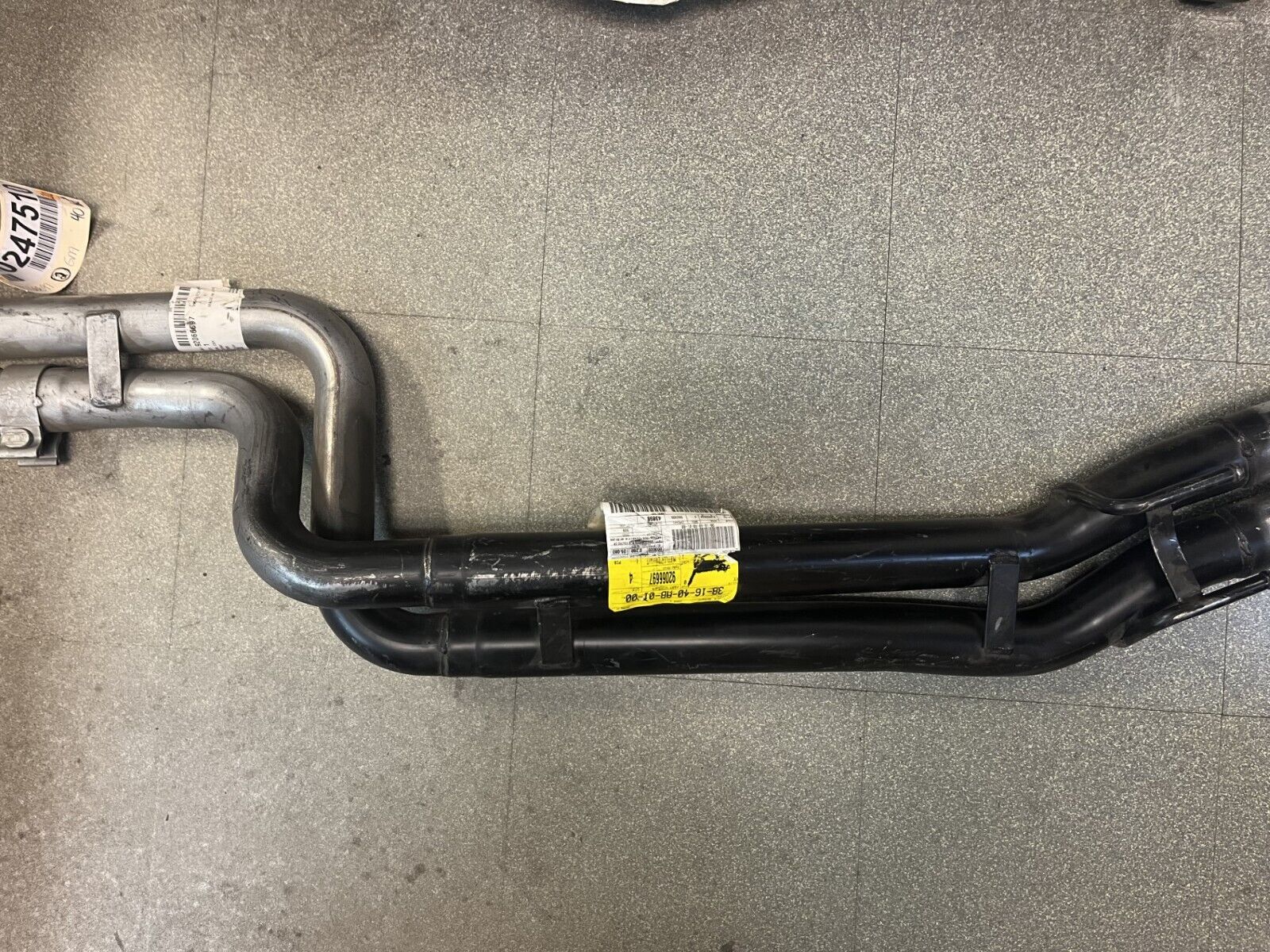 2004 GTO Duel Exhaust Tail Pipe 92066697 New GM OEM
