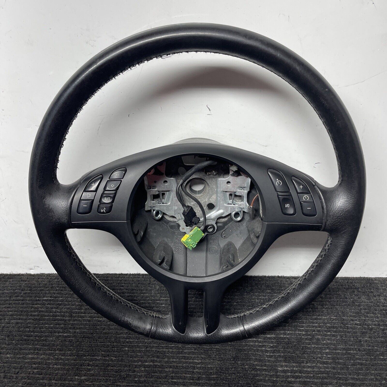 ☑️ OEM BMW E46 325i 325ci 330i 330ci 02-05 Multifunction Steering Wheel