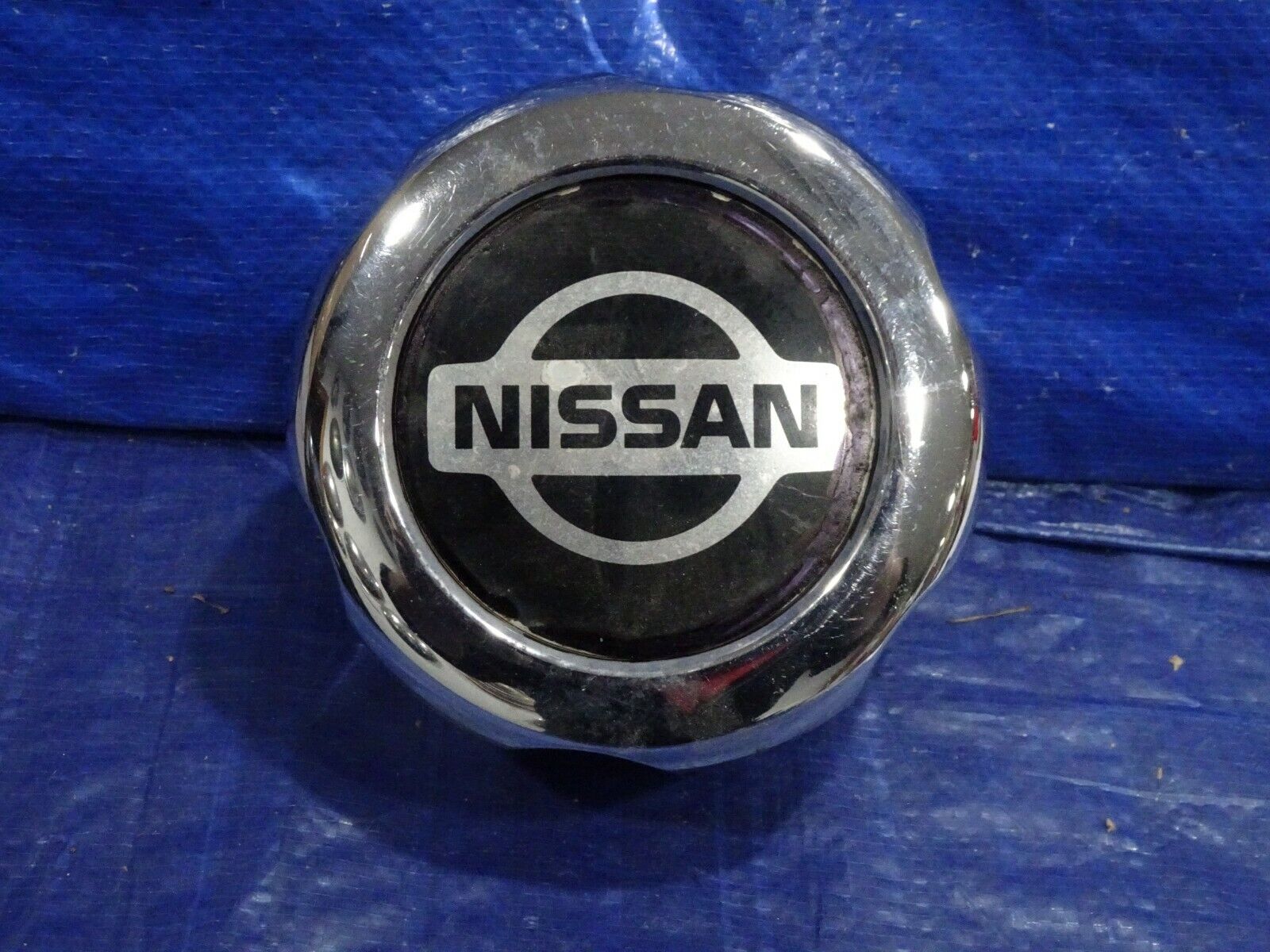 1996-1998 Nissan Pathfinder SE LE | Wheel Center Cap nc
