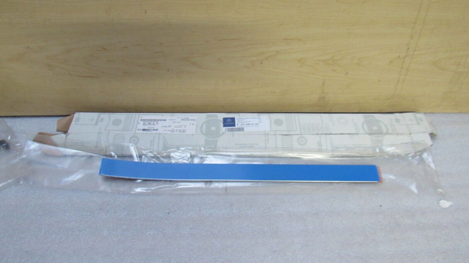 2007 - 2013 MERCEDES W221 S63 S65 AMG REAR LEFT DRIVER SILL PLATE OEM A-10726