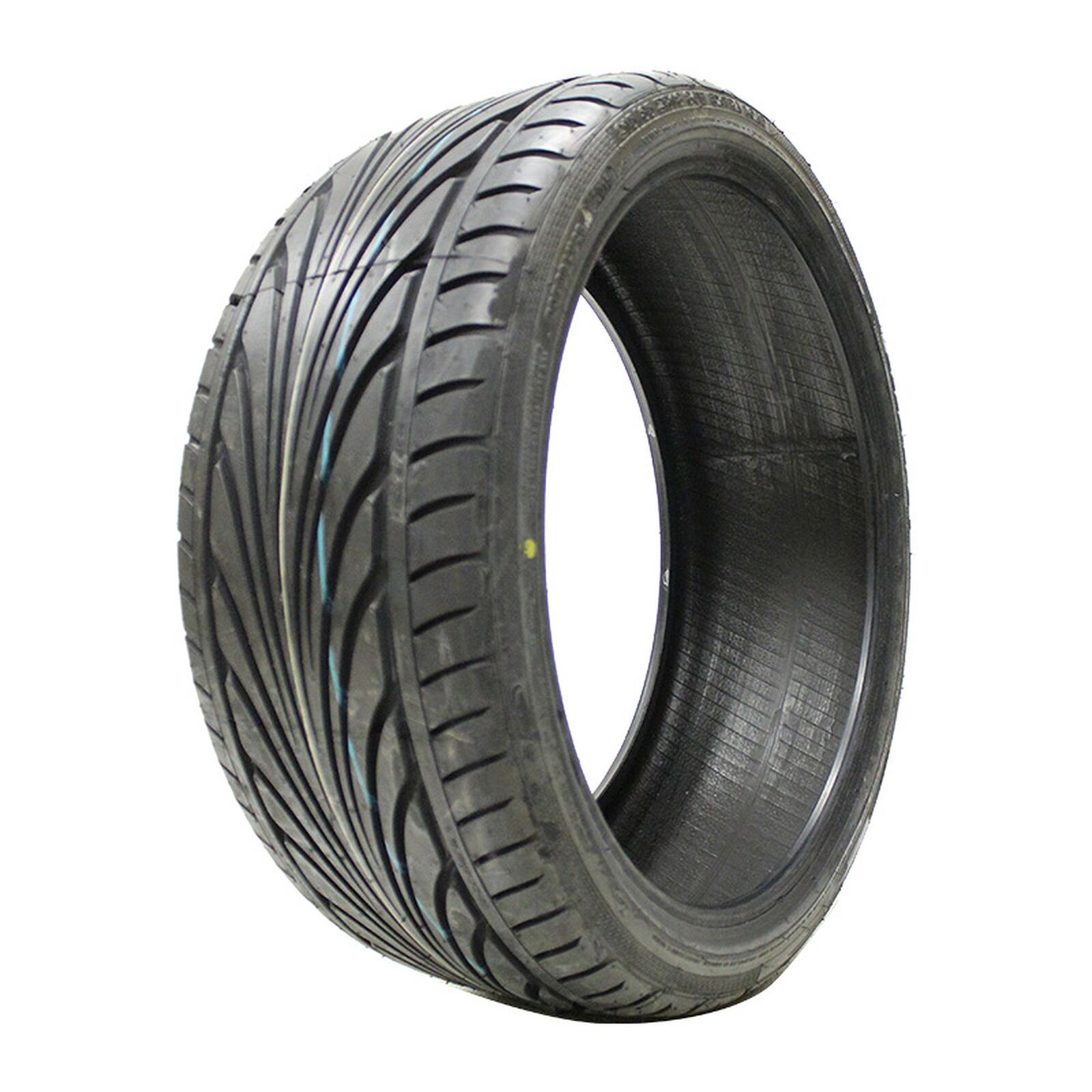 1 New Accelera Sigma  - 215/35r18 Tires 2153518 215 35 18