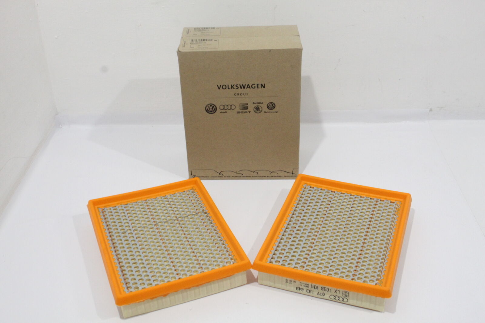 Audi RS6 C5 4.2 Air Filter Cleaner Elements x2 New Genuine 077133843